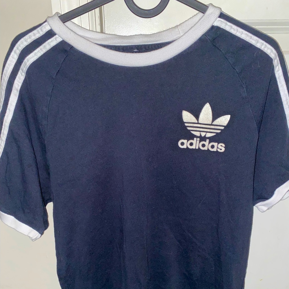 Black Adidas boyfriend tee size small